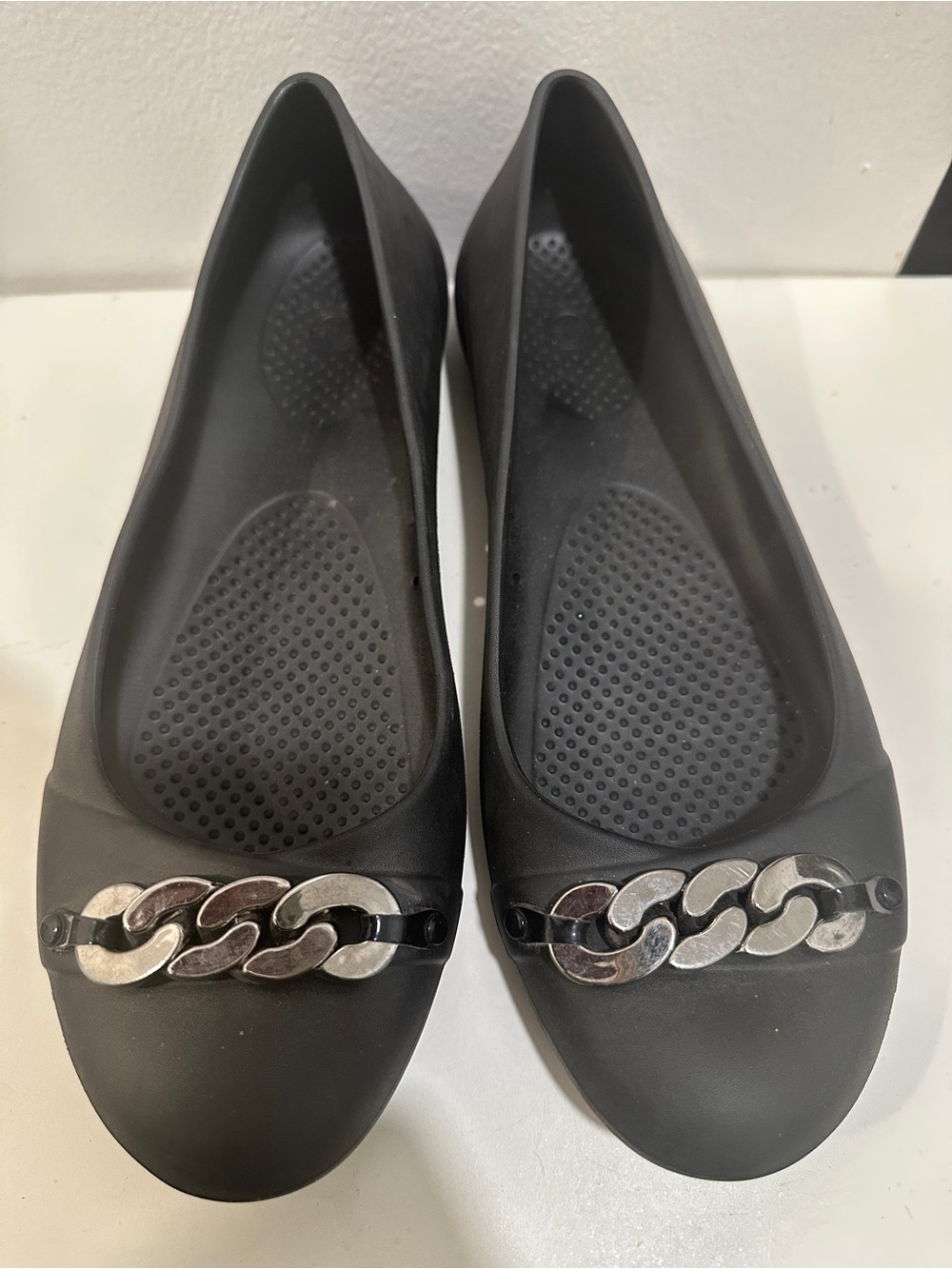 Crocs Women's Black Ballet-shoes size 9 EUC